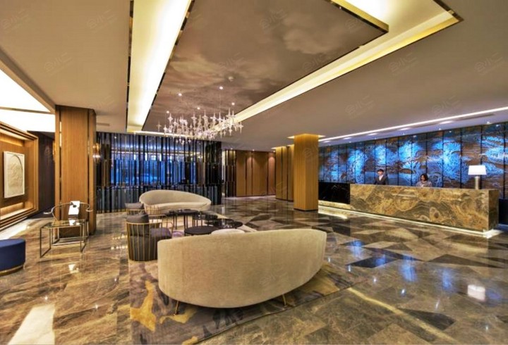 桔子酒店·精选(上海虹桥国展中心申长北路店)大堂图片