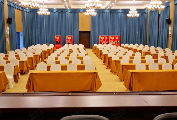 长沙花明楼名人大酒店会场图片