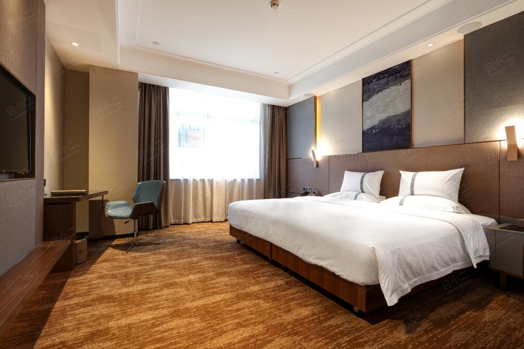 商务大床房