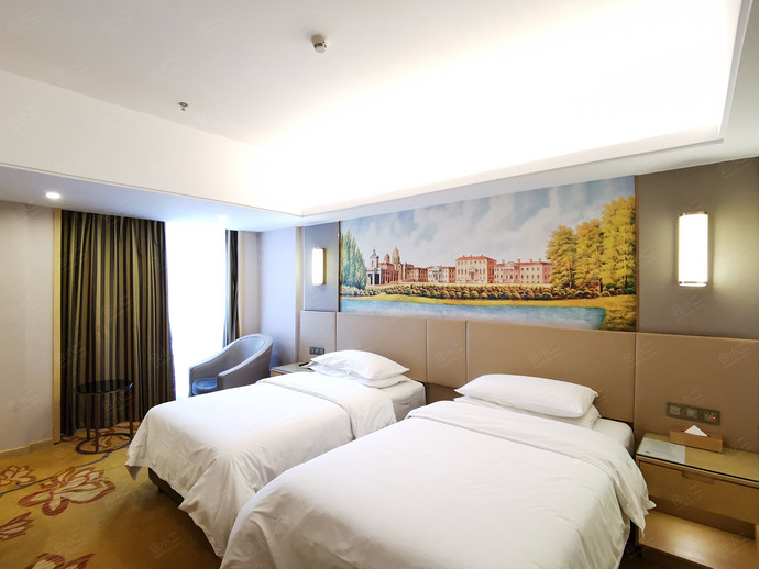 维也纳国际酒店（长沙橘子洲头店）豪华双床房