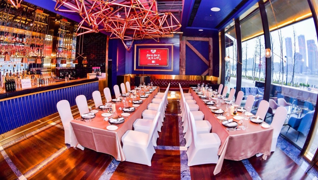 large eight 大八酒廊西餐厅会场图片