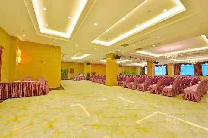 长春龙金嘉酒店二楼大宴会厅