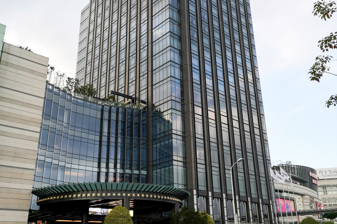 上海中庚聚龙酒店外观