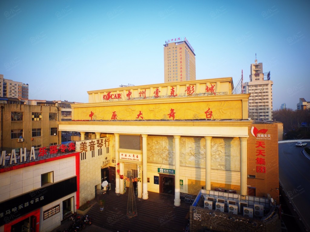 昆明绿洲大酒店 (Kunming Green Land Hotel)预订-2021优惠_点评_地址