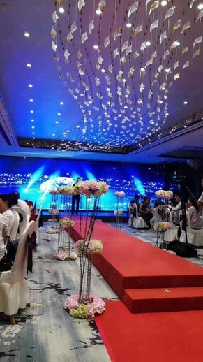 狮子桥食府多功能宴会厅