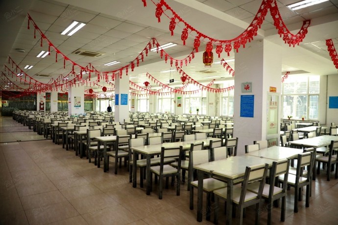 北京科技职业技术学院（八达岭校区）餐厅