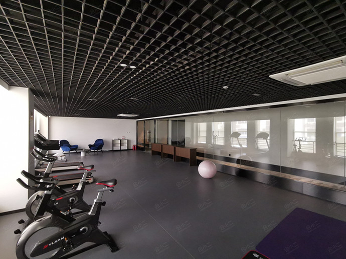 桔子苏州网师园南园北路地铁站酒店健身