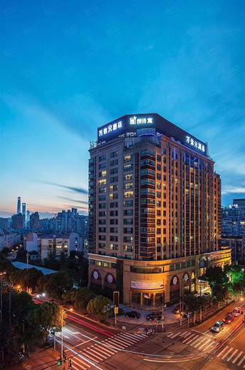 上海万信R酒店外观