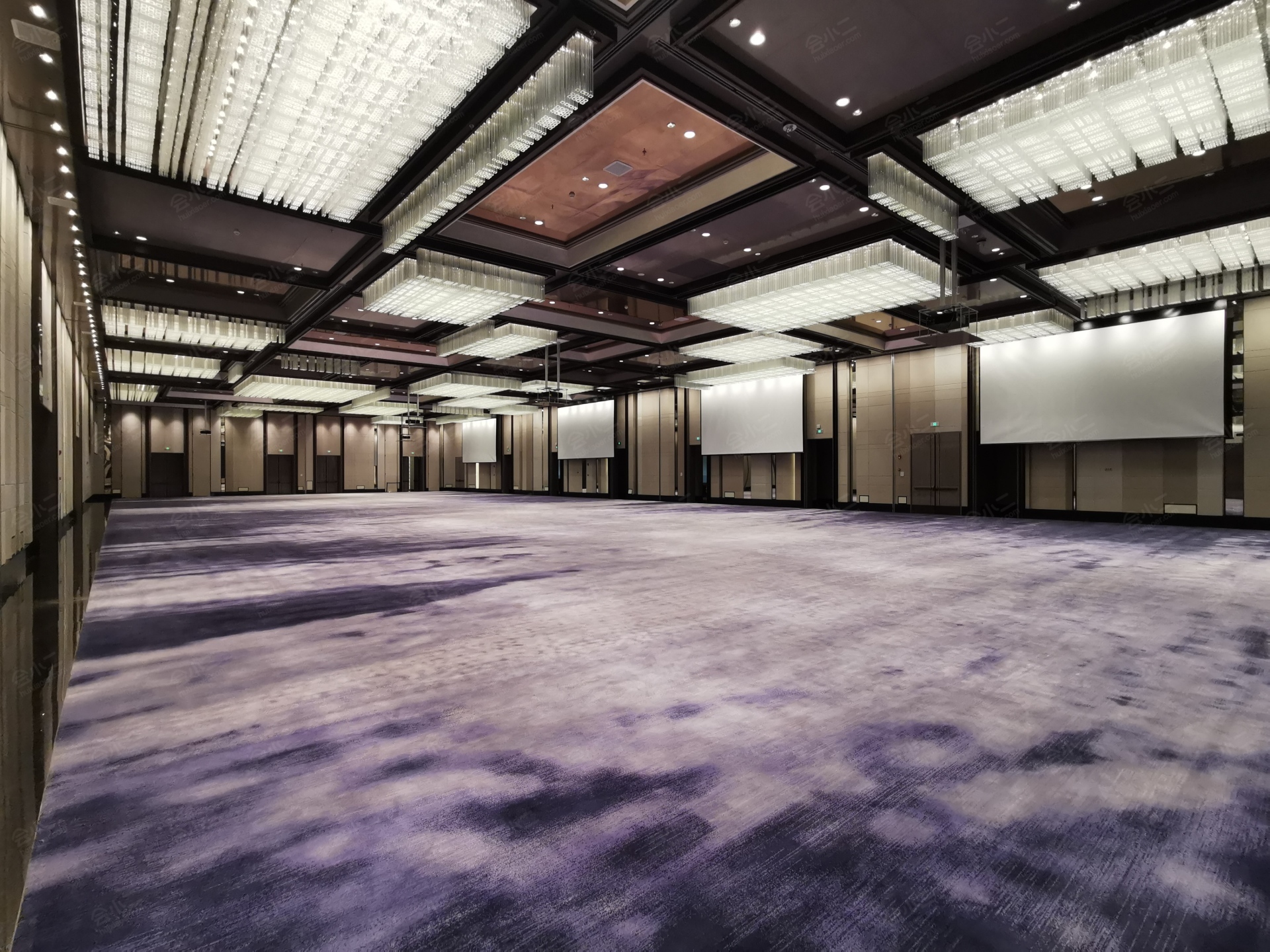 上海鲁能JW万豪侯爵酒店_租赁,会议酒店预订,会场出租 - 会小二网