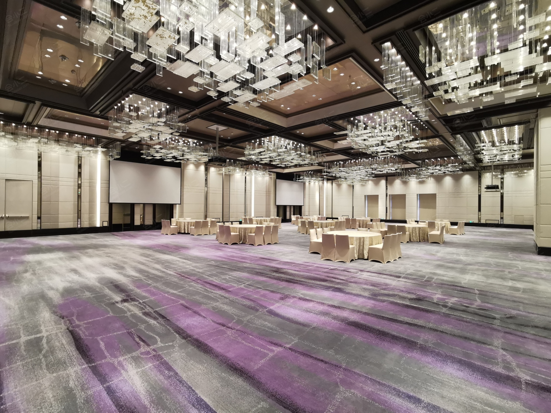 上海鲁能JW万豪侯爵酒店_租赁,会议酒店预订,会场出租 - 会小二网