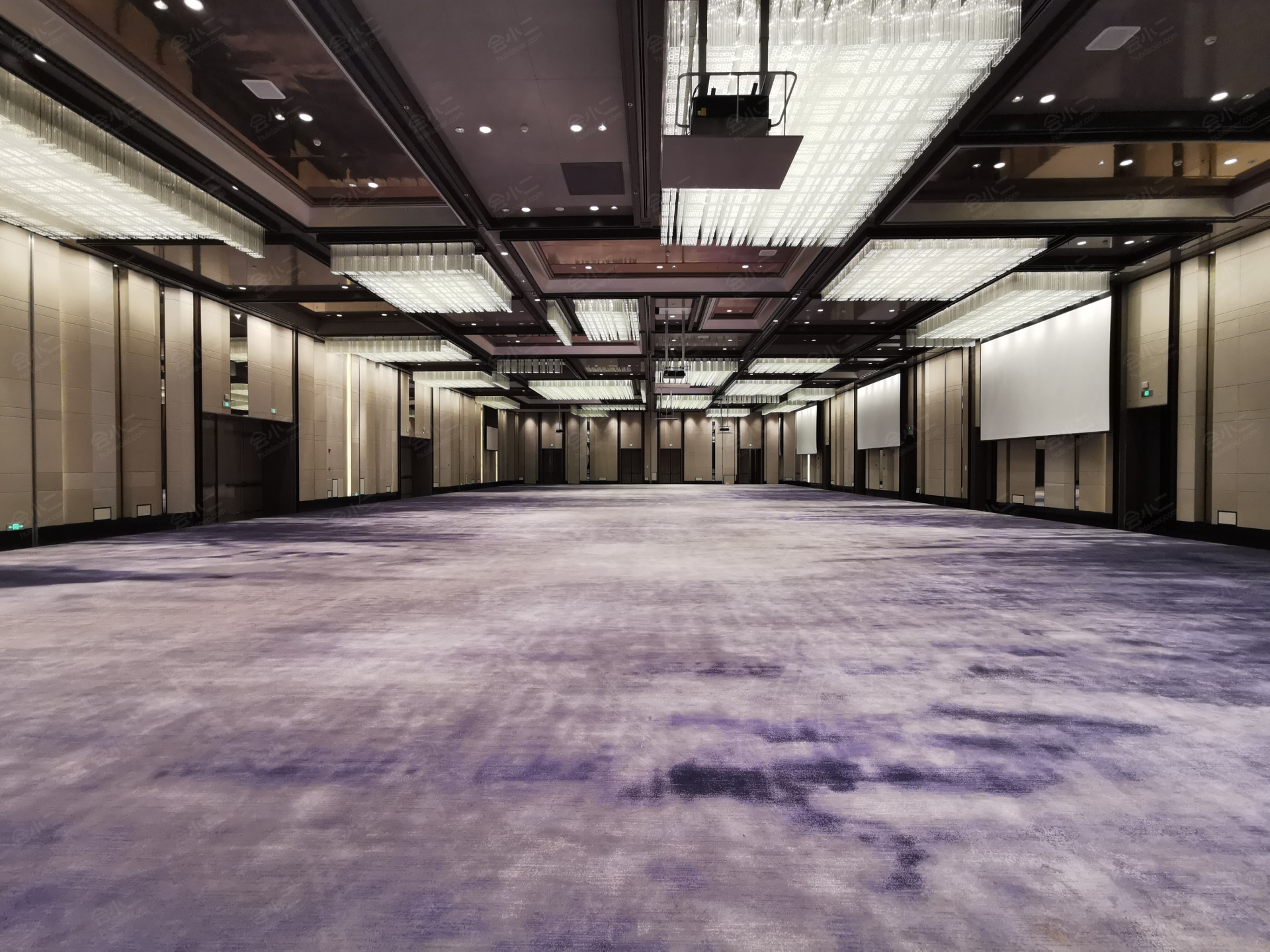 上海鲁能JW万豪侯爵酒店_租赁,会议酒店预订,会场出租 - 会小二网