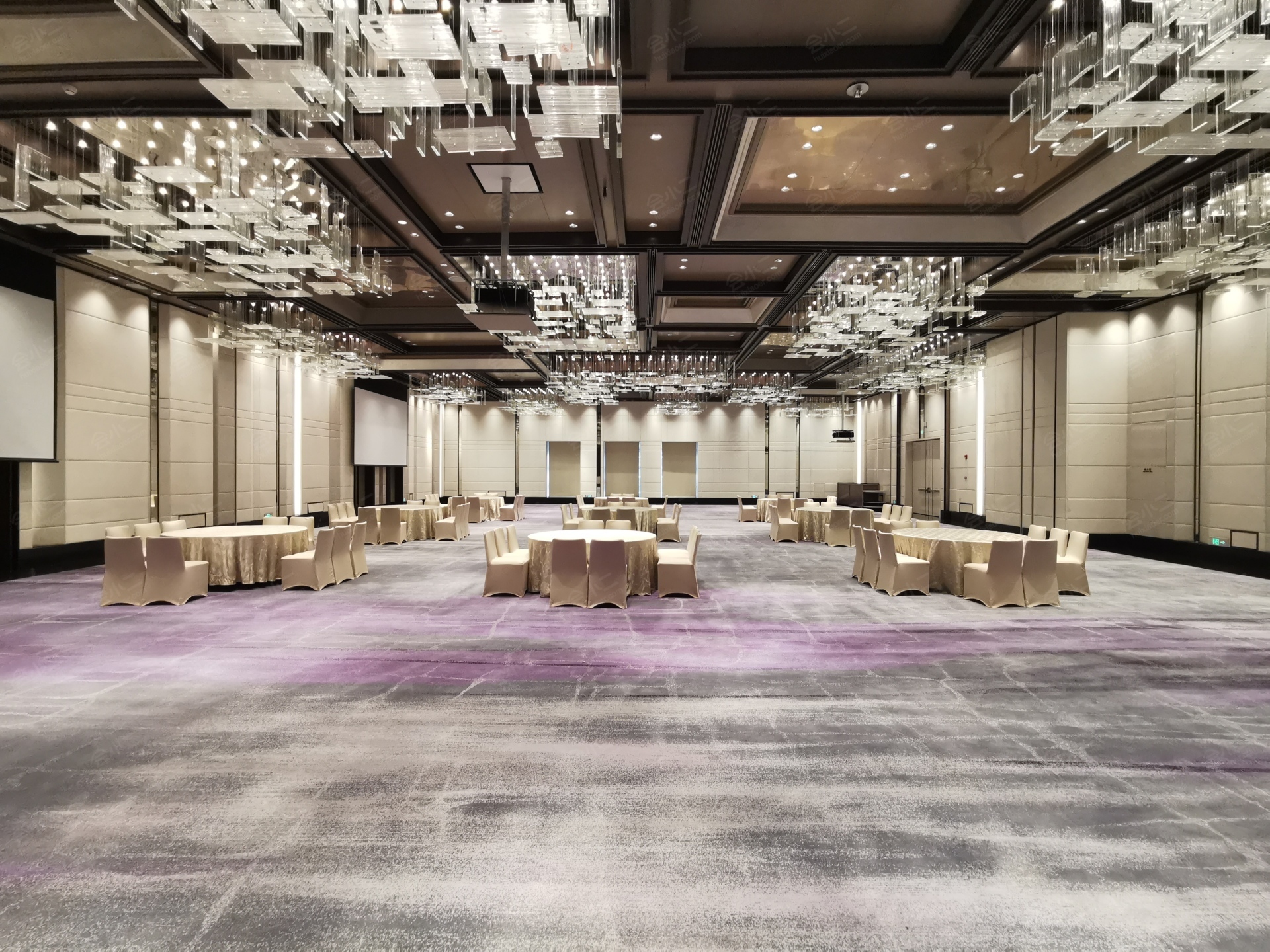 上海鲁能JW万豪侯爵酒店_租赁,会议酒店预订,会场出租 - 会小二网
