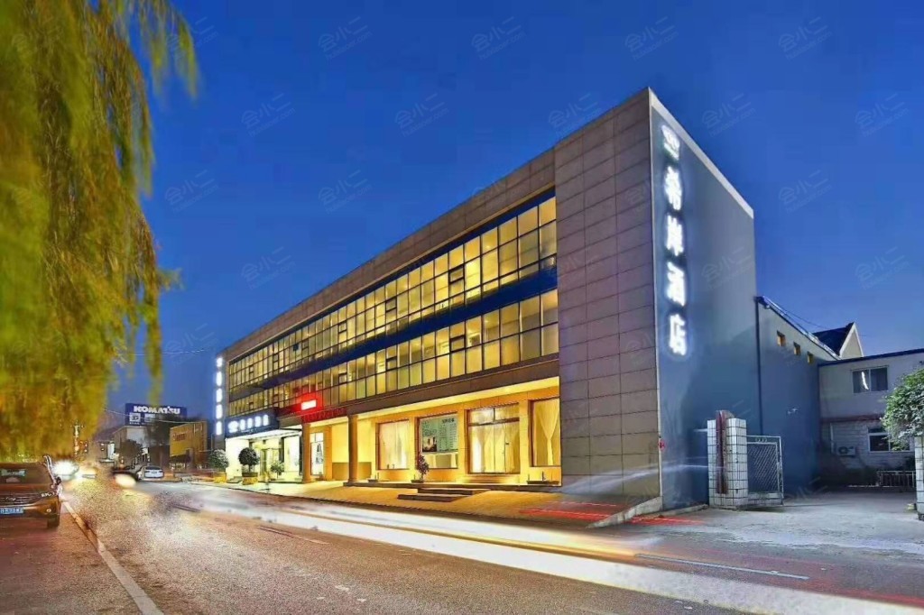 【希岸酒店(青岛流亭机场店)】场地图片大全_会议室图库-会小二