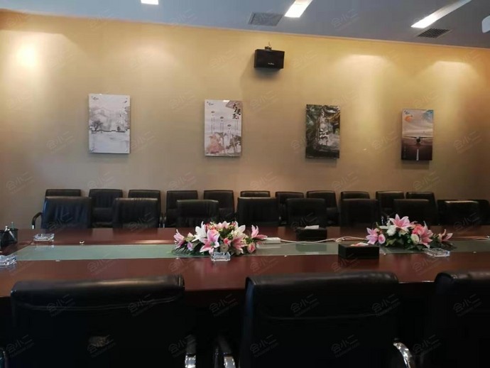 北京京华亚云酒店（北门店）1号会议室