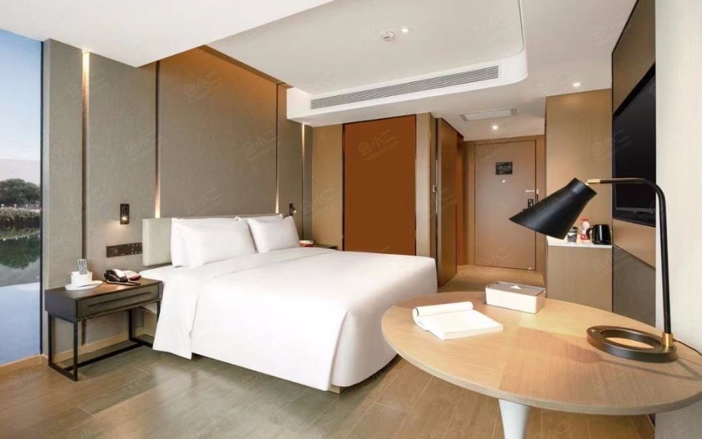 兰州西站七里河大桥亚朵酒店客房图片