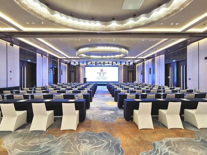 南京长江之舟华邑酒店多功能厅