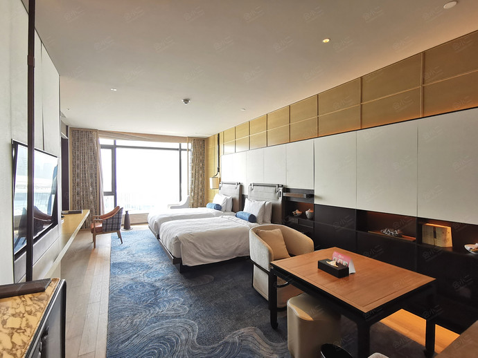 南京长江之舟华邑酒店豪华房双床行政礼遇河景