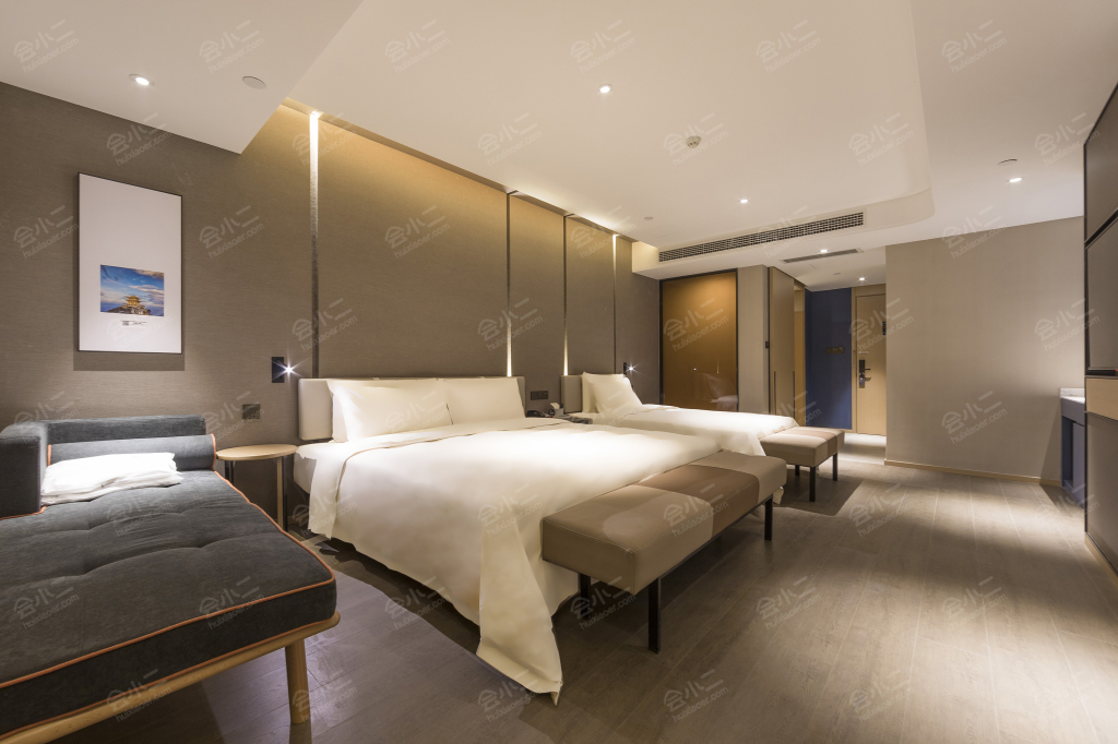 郑州东站第八大街亚朵酒店客房图片