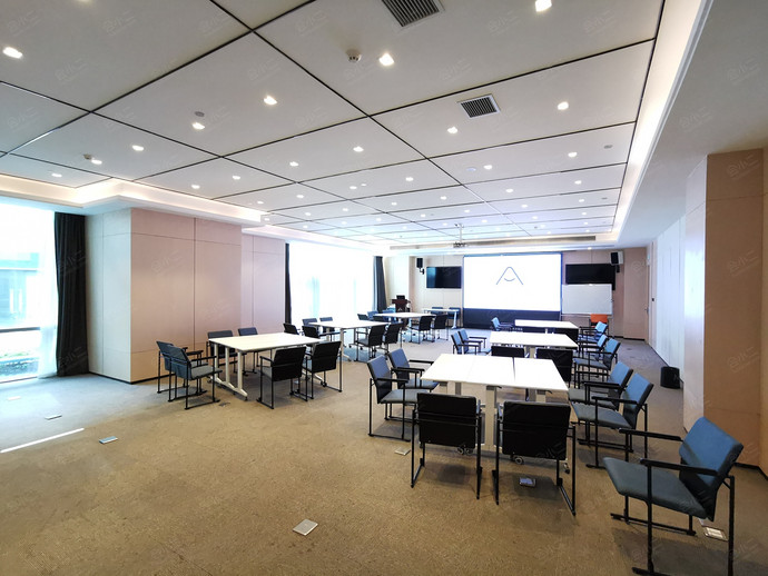 亚朵酒店（苏州工业园区东沙湖店）共语厅（大会议室）
