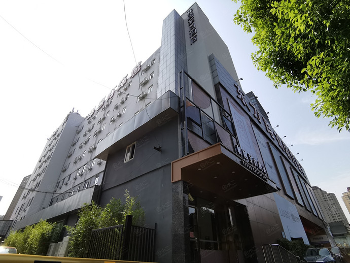 和颐至尚酒店（上海陆家嘴东方路浦电路地铁站店）