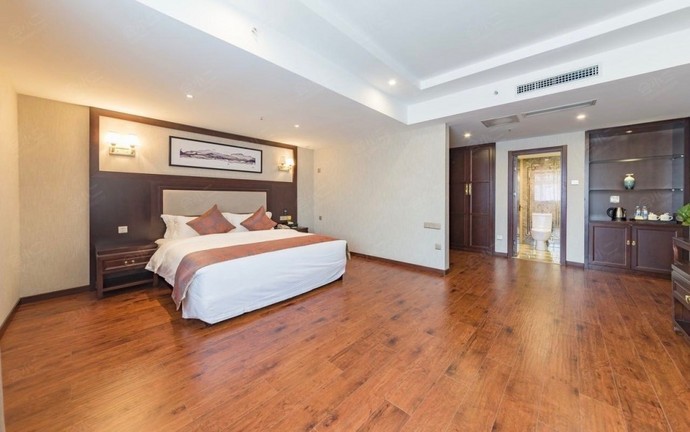 香河海昌假日酒店豪华大床房