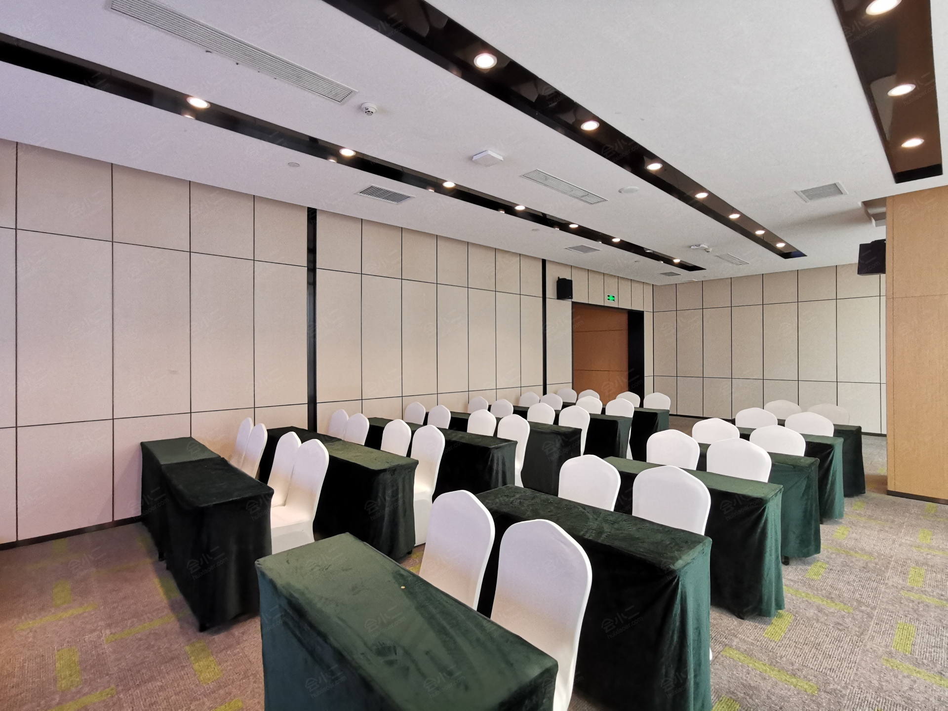 贵阳世纪城购物中心亚朵酒店会场图片