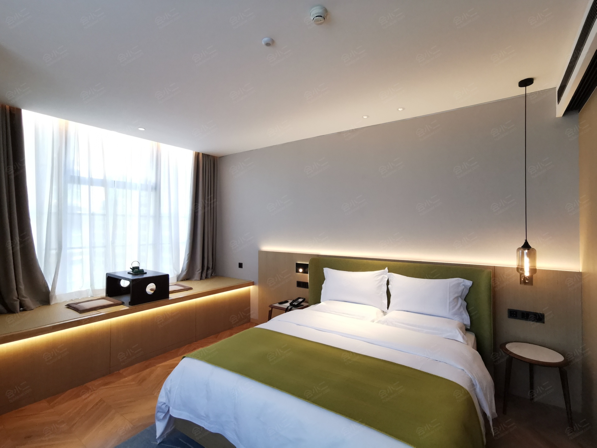 西安柏朗酒店场地图片大全_西安柏朗酒店会议室图库-会小二