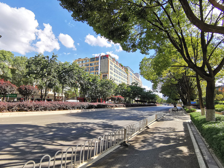 昆明秋恋大酒店图片