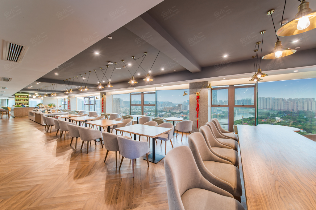 towo蜀云空中酒店餐厅图片