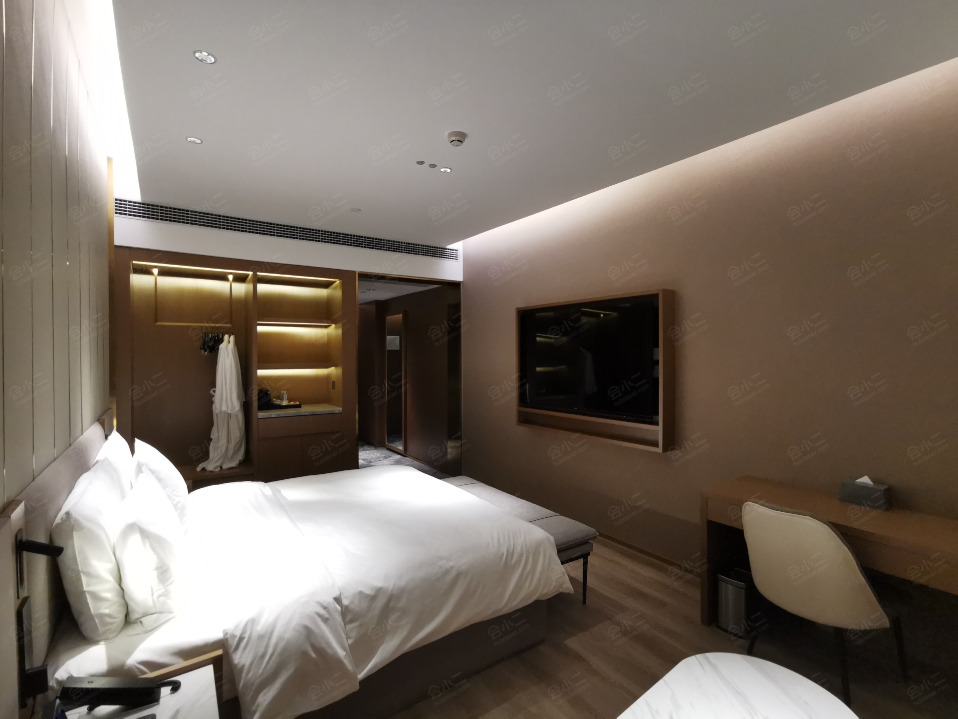 桔子水晶酒店重庆解放碑来福士店图片