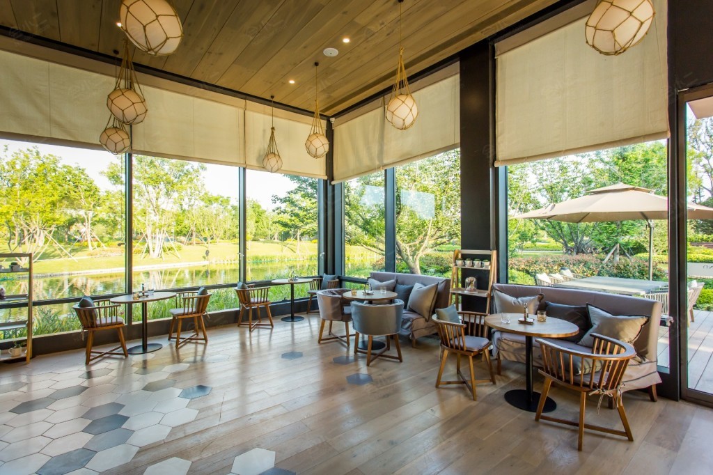 普罗理想国窗外西餐厅图片