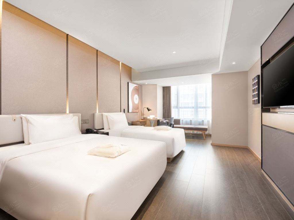 西安高新科技路亚朵s酒店客房图片