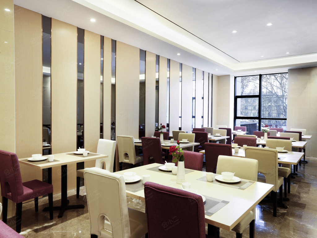 丽枫酒店·西安康复路胡家庙地铁站店餐厅图片