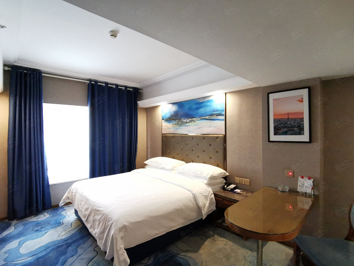 凯里亚德酒店（长沙高铁南站香樟路店）优享大床房