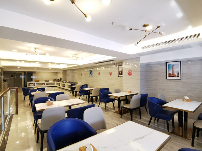 凯里亚德酒店（长沙高铁南站香樟路店）早餐厅