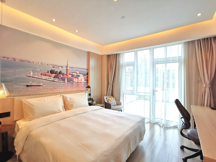 济南解放路亚朵轻居酒店超享园景大床房