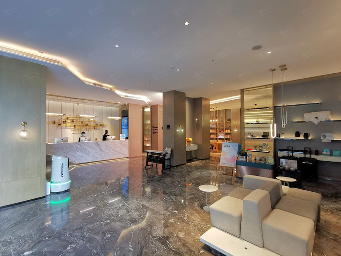 济南解放路亚朵轻居酒店大堂