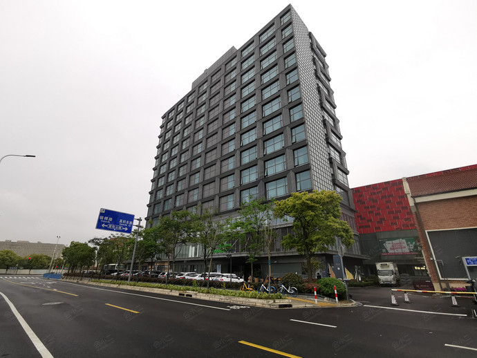 上海唐镇智选假日酒店