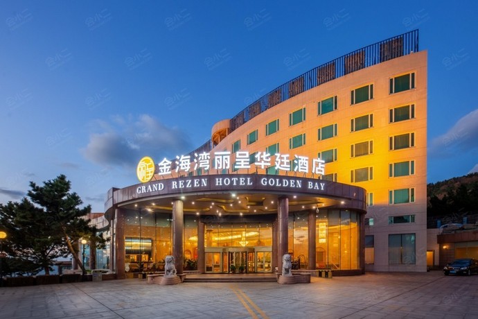 威海金海湾丽呈华廷酒店外观