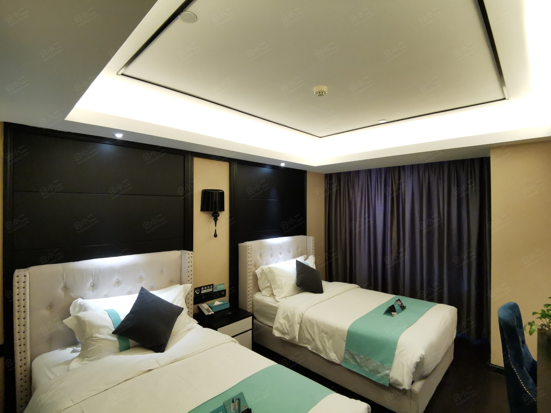 希岸酒店(郑州客运北站北大学城店)客房女神浪漫双床房高清图片