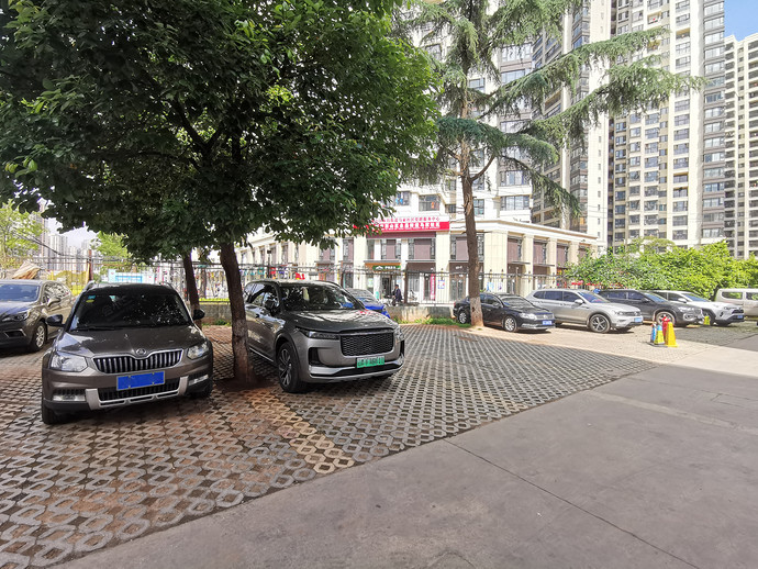 麗枫酒店（昆明西山万达广场店）