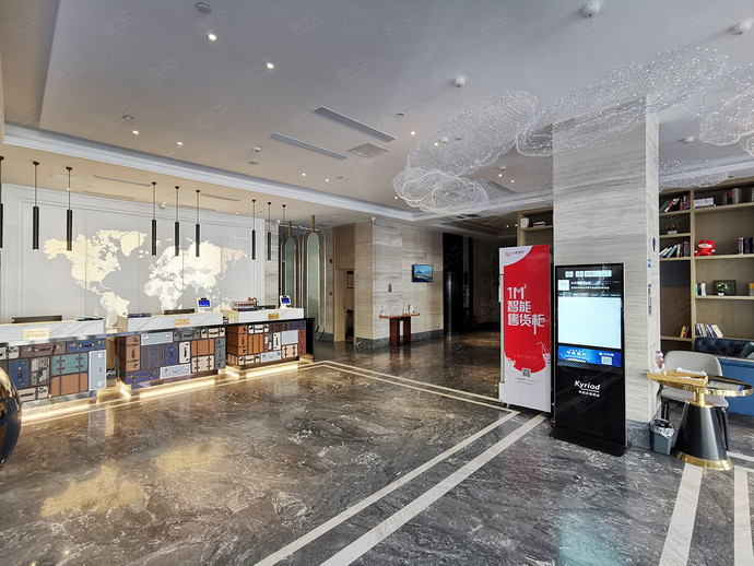 凯里亚德酒店（济南齐鲁医院趵突泉店）大堂