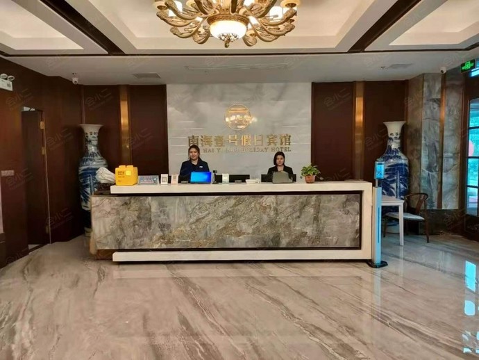 南海壹号假日宾馆（大连高新万达广场店）大堂