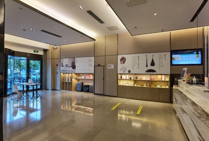 秦皇岛香玺海亚朵酒店大堂