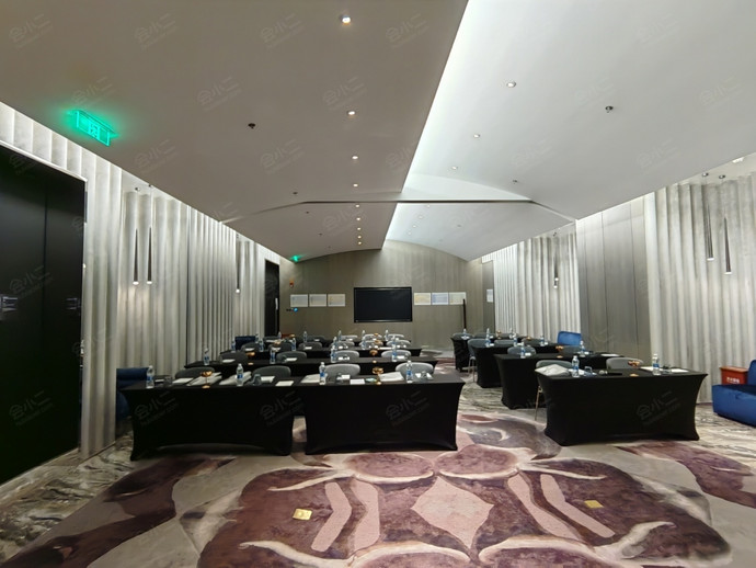 厦门W酒店会议室 1+2