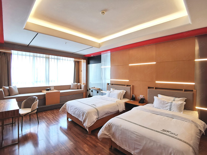 贵阳5F.NET+HOTEL酒店智能商务双床房