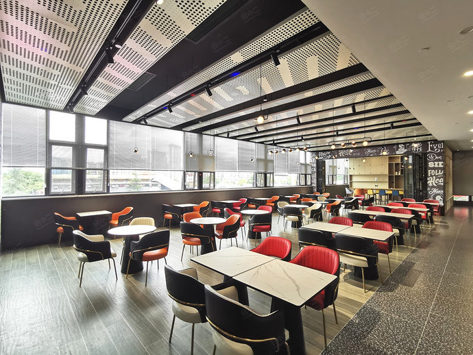 宜必思酒店（昆明南站店）餐厅