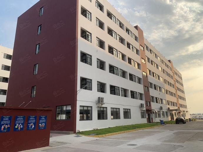 中盈职业技能培训学校C栋