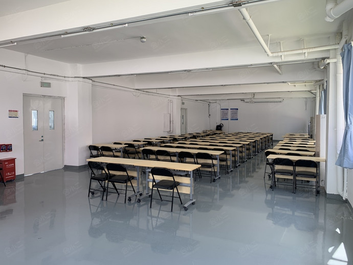 中盈职业技能培训学校4号楼培训室一