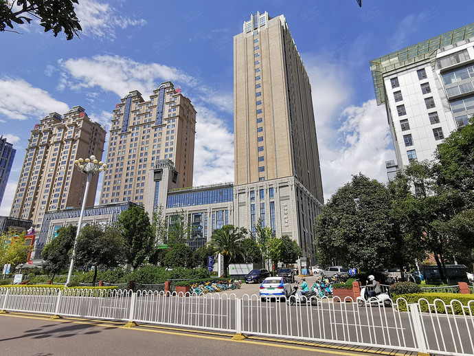 昆明龙达温德姆花园酒店